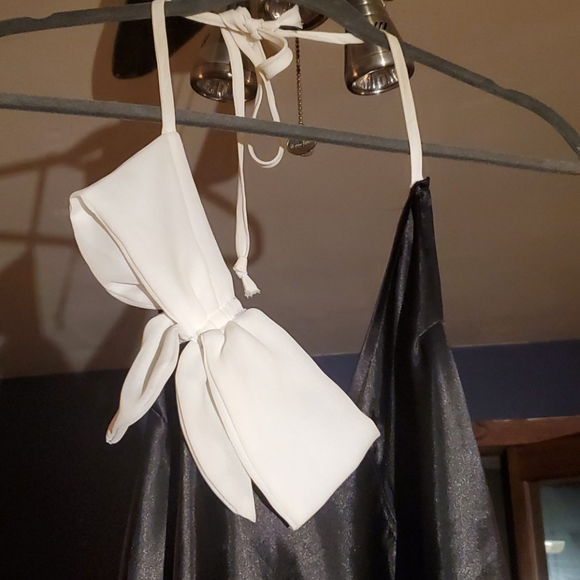 Top - Picture 3 of 6